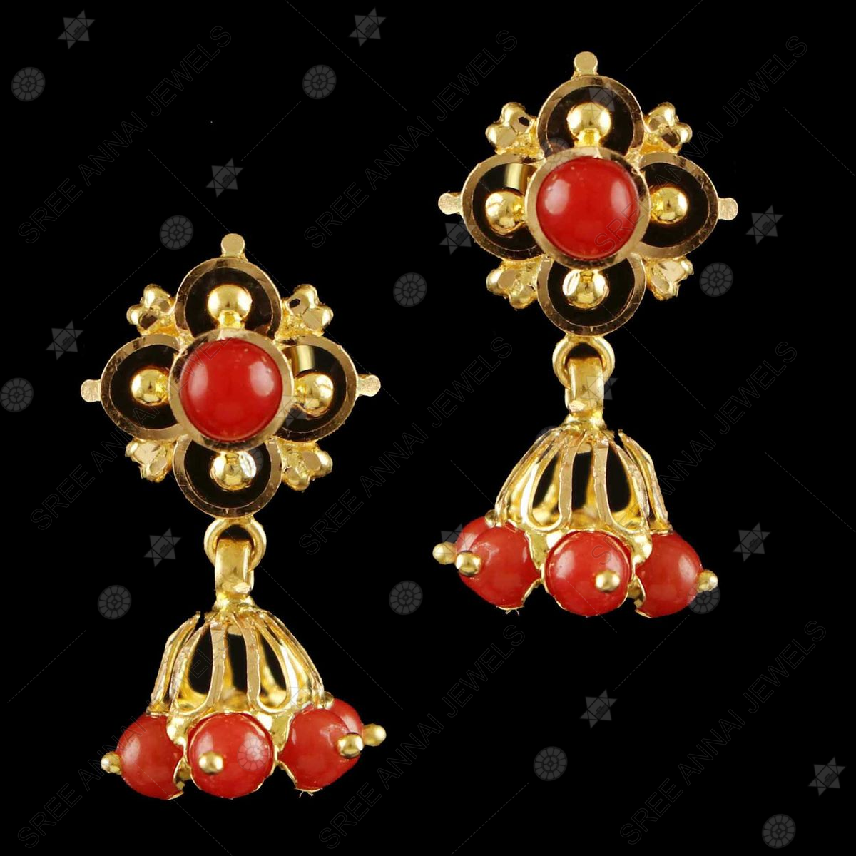 PC Chandra 22K Gold Floral stud earrings | Gold Earrings