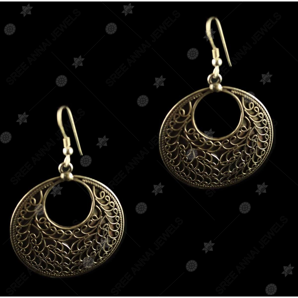 Fancy Design Earring With Tikka Set - J.S Jewellery Store PK