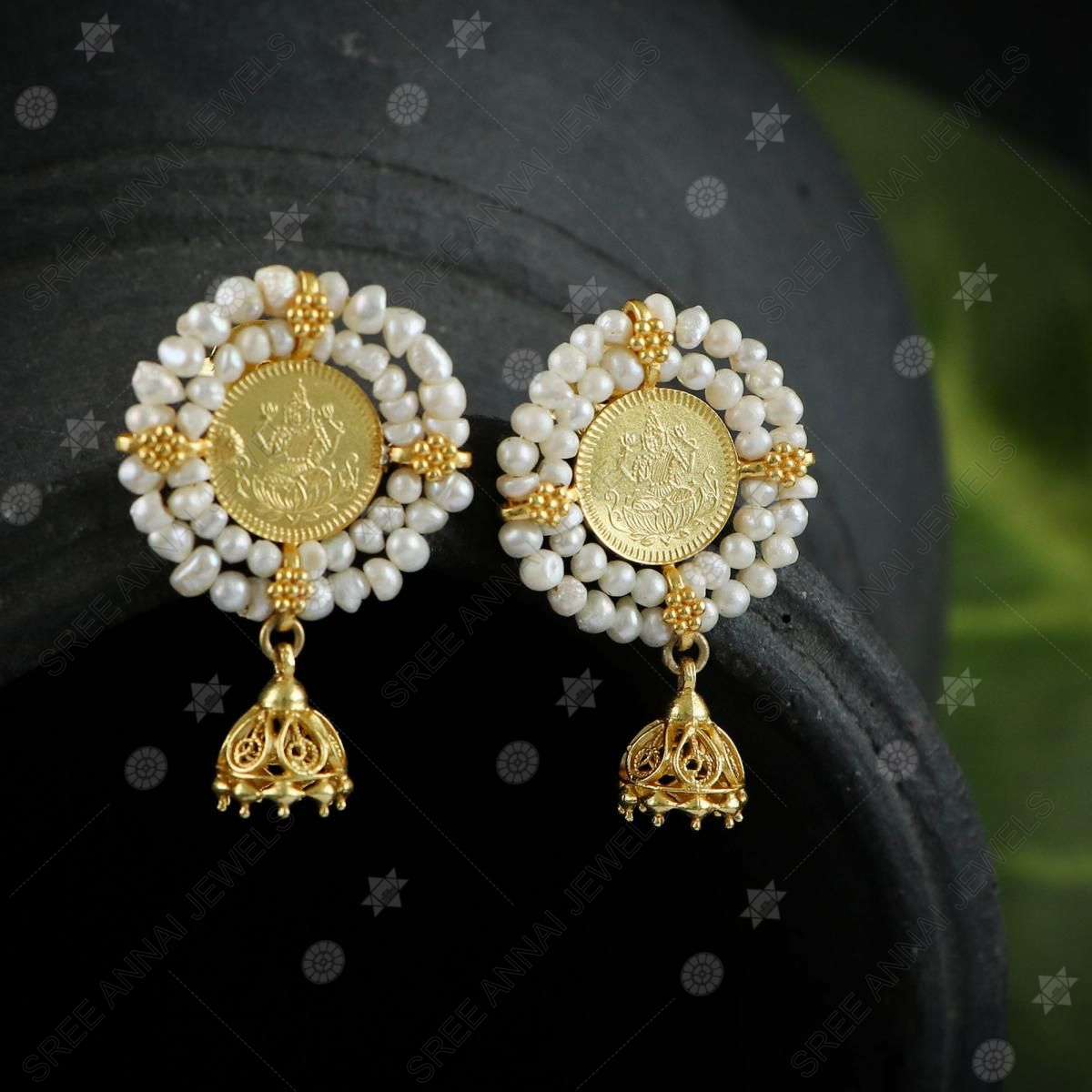 Buy Amelia Yellow Gold Pearl Earrings Online | Designer Jewellery online  Shopping India | Diamond Earrings Online Shopping